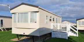Oxley Retreat, West Sands, Seal Bay Resort